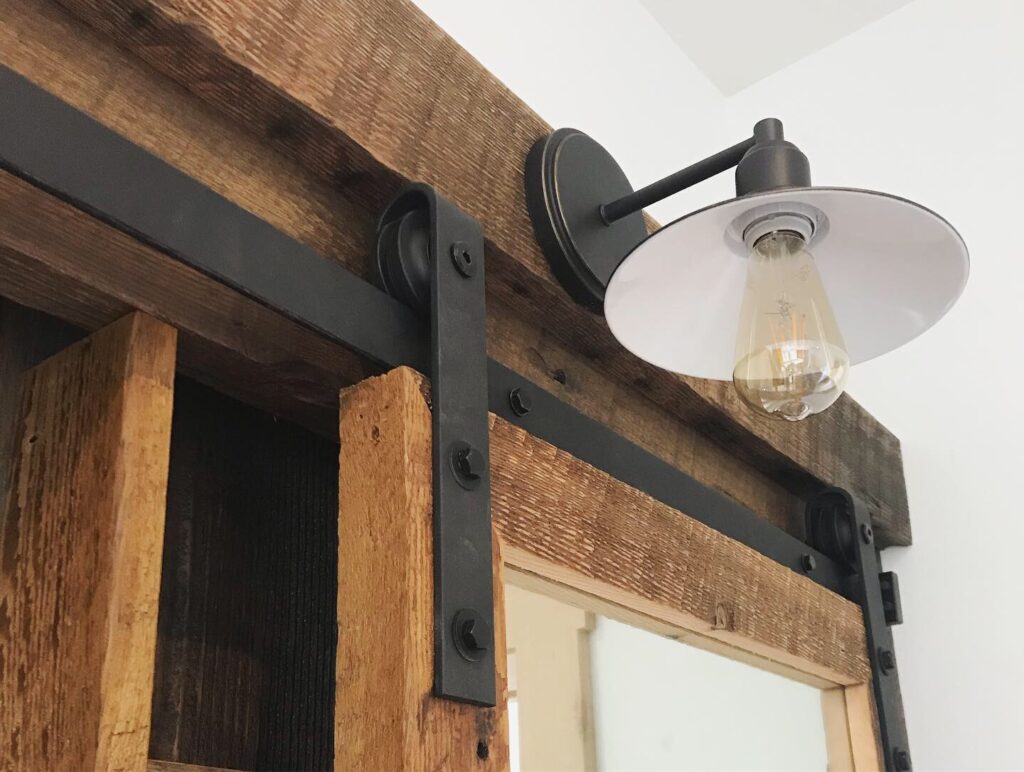 Barnboard Lamp